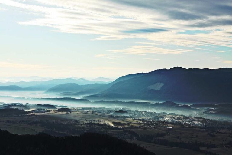 10 Mindful Breaks You Can Take in Five Minutes